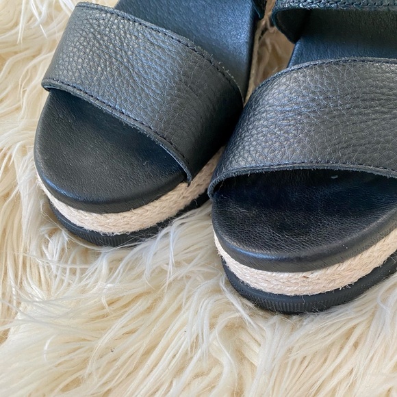 SOREL Joanie II Slingback Wedge Sandals - Picture 4 of 6